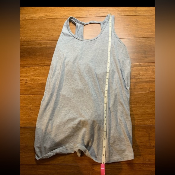 Athleta Womens Sz Small Essence Tie Back Tank Grey - Picture 6 of 7